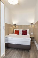 Silver Crown Hotel & Residence