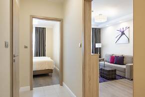 Silver Crown Hotel & Residence