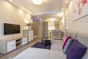 Silver Crown Hotel & Residence