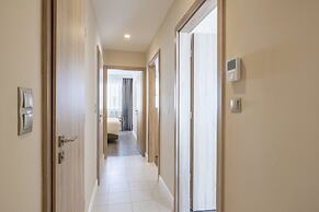 Silver Crown Hotel & Residence