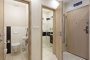 Silver Crown Hotel & Residence