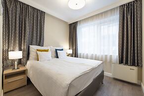 Silver Crown Hotel & Residence