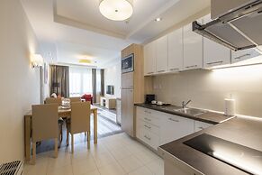 Silver Crown Hotel & Residence