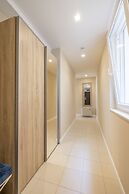 Silver Crown Hotel & Residence