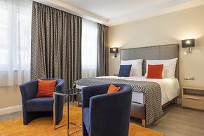 Silver Crown Hotel & Residence