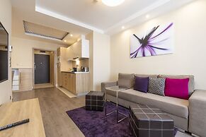 Silver Crown Hotel & Residence