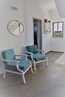 Elounda George Studios