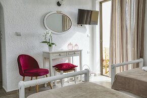 Elounda George Studios