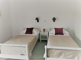 Elounda George Studios