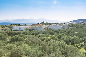 Elounda George Studios