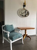 Elounda George Studios