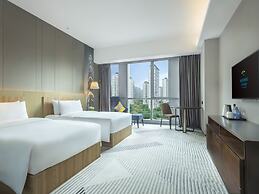 La Yarda Hotel Guangzhou - Free Shuttle Bus Available during Canton Fa