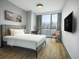La Yarda Hotel Guangzhou - Free Shuttle Bus Available during Canton Fa