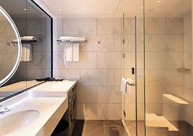 La Yarda Hotel Guangzhou - Free Shuttle Bus Available during Canton Fa