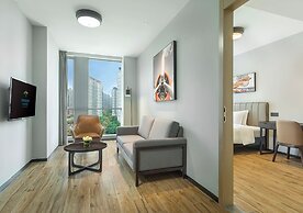 La Yarda Hotel Guangzhou - Free Shuttle Bus Available during Canton Fa