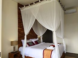 Atres Sari Resort