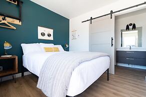 Spoke and Vine Motel