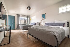 Spoke and Vine Motel