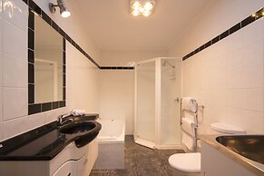 Unit B - Aspen Villa