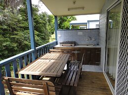 Lake Conjola Waterfront Holiday Park