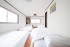 NexStay HOUSE Osaka West