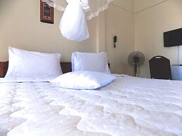 LandMark Hotel