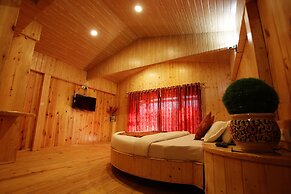 The Moniker Resort And Spa