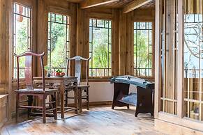 Lijiang Zen Garden Hotel