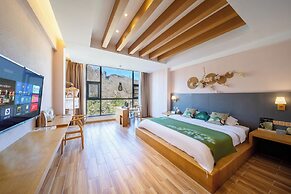 Wuyishan Ancient Street No.3 Tea Inn