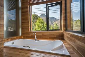 Wuyishan Ancient Street No.3 Tea Inn