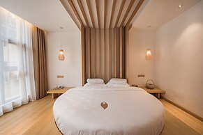 Wuyishan Ancient Street No.3 Tea Inn