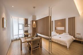 Wuyishan Ancient Street No.3 Tea Inn