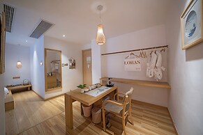 Wuyishan Ancient Street No.3 Tea Inn