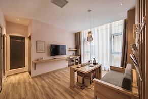 Wuyishan Ancient Street No.3 Tea Inn