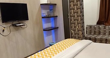 Hotel Maa Ganga palace