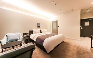 The Point Hotel - Myeongji