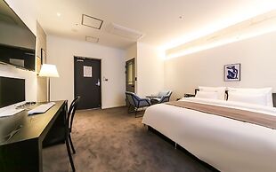 The Point Hotel - Myeongji