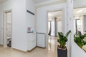 Dany Apartments