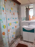 Pope Paul V1 Memorial Hotel