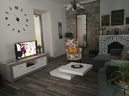 Old House Morinj - Tara