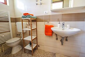 Apartment Tina with Hot Tub