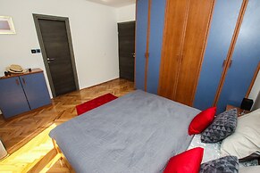 Apartment Tina with Hot Tub