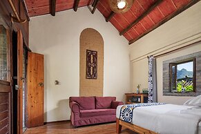 Yangshuo Secret Garden