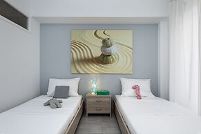 Vouliagmeni Stylish Homes by BluPine