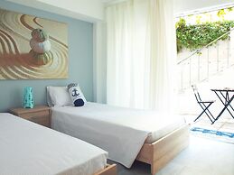 Vouliagmeni Stylish Homes by BluPine