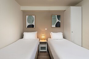 Vouliagmeni Stylish Homes by BluPine