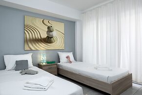 Vouliagmeni Stylish Homes by BluPine