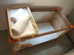 Vouliagmeni Stylish Homes by BluPine