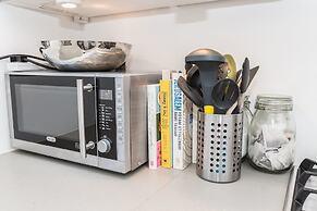 Modern stylish and luxurious 1 bed flat