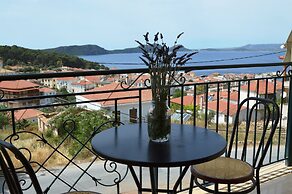 Best House Sea View Apartment